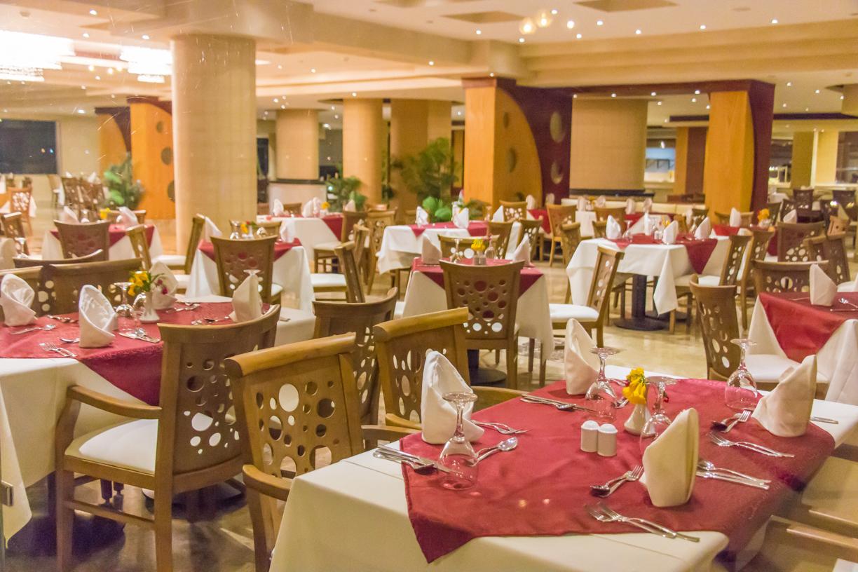 Gravity Hotel & Aqua Park Hurghada Families And Couples Only