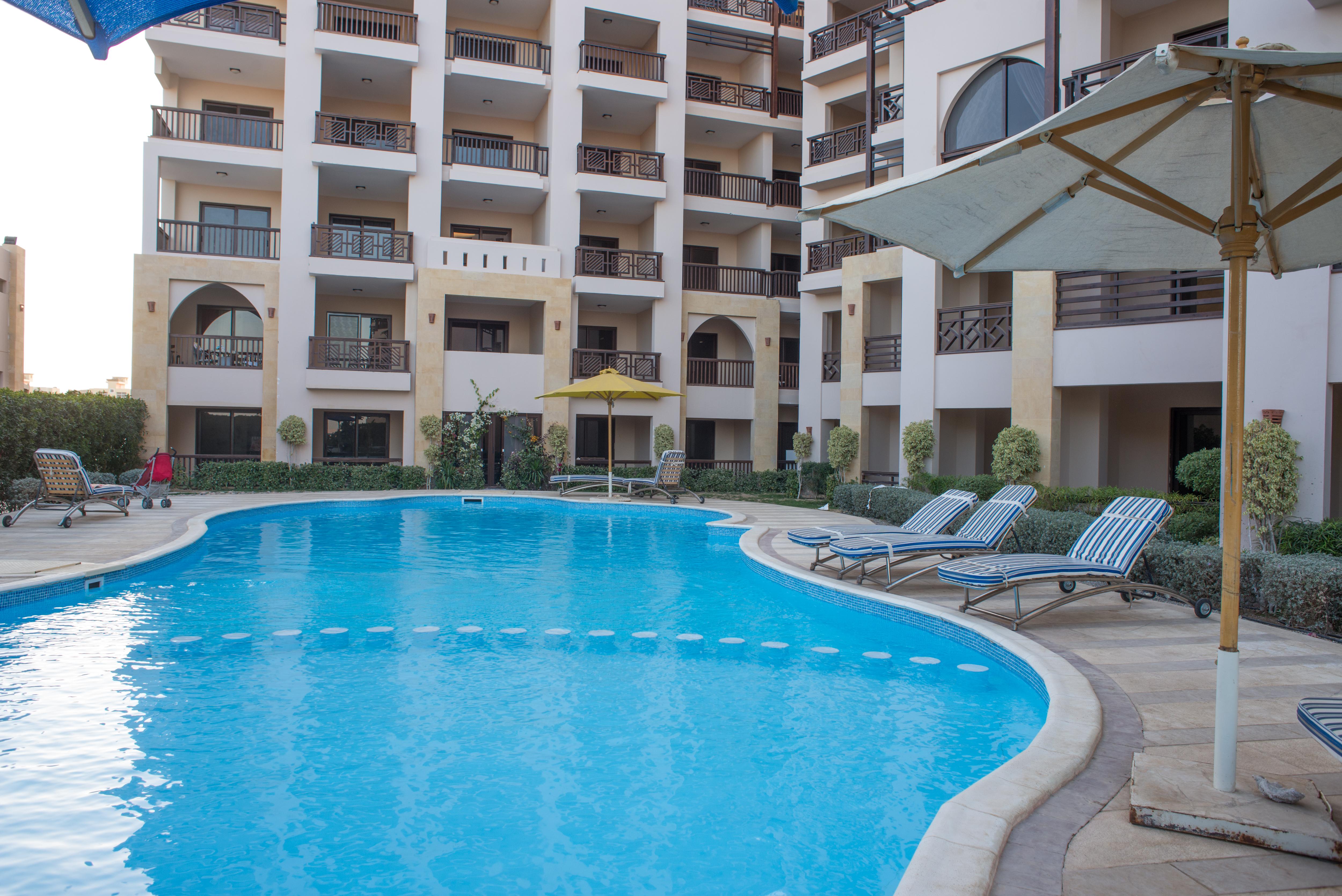 Gravity & Aqua Park Families And Couples Only